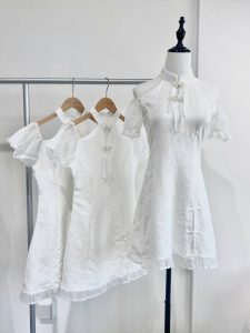 Snow Orchid Cheongsam Dress